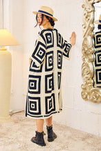 Load image into Gallery viewer, GEOMETRIC CROCHET KNITTED CARDIGAN
