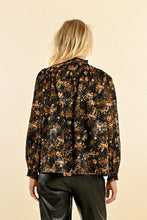 Load image into Gallery viewer, Floral Blouse