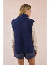 Load image into Gallery viewer, Knitted Sleeveless Sweater