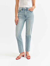 Load image into Gallery viewer, High rise straight jeans shop fond du lac women’s boutique