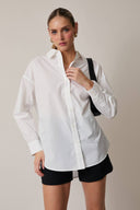 Button down long sleeve Oxford white blue blouse shop fond du lac women’s boutique