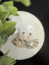 Load image into Gallery viewer, MOLLY