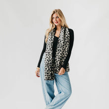 Load image into Gallery viewer, Leopard Scarf
