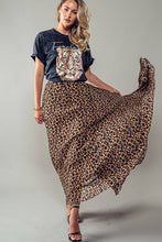 Load image into Gallery viewer, Leopard Maxi Skirt
