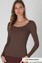 Load image into Gallery viewer, Scoop Neck Long Sleeve Top
