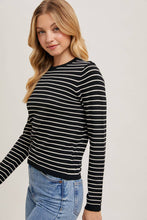 Load image into Gallery viewer, Striped Crew Neck Long Sleeve Sweater
