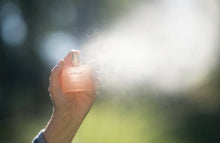 Load image into Gallery viewer, Clean roll-on perfume • no. 37 cloud 
