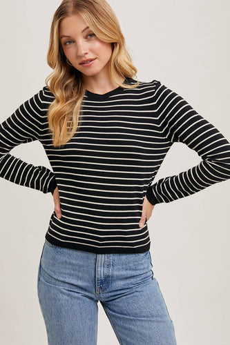 Long sleeve knit crew neck shop fond du lac women’s boutique 
