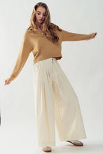 Load image into Gallery viewer, Pleated Wide Leg Pant
