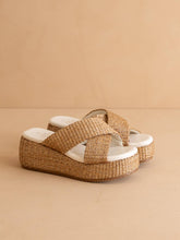 Load image into Gallery viewer, The Fresno Camel | Raffia Platform Sandal
