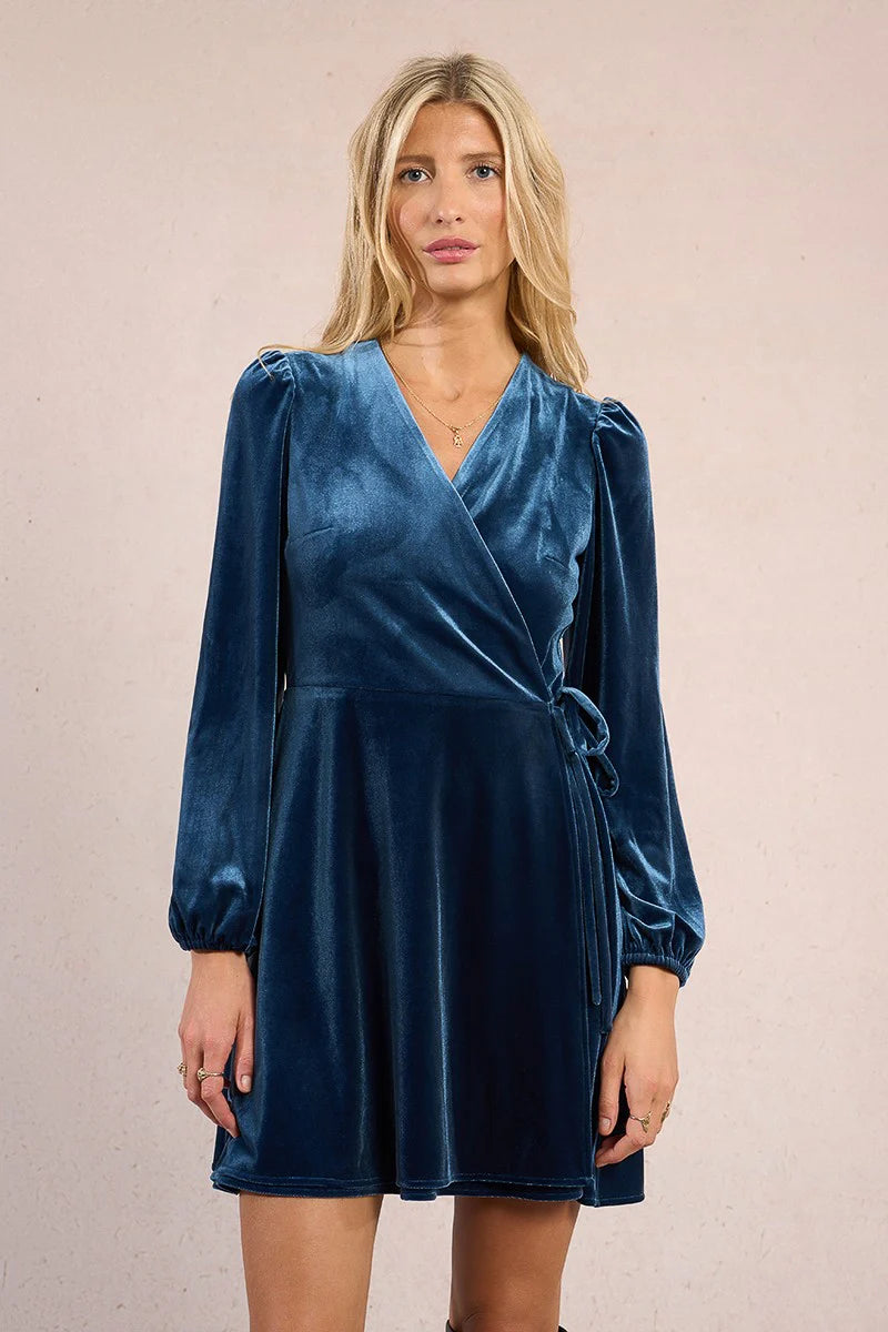 Long sleeve wrap dress v neck velvet shop fond du lac women’s boutique