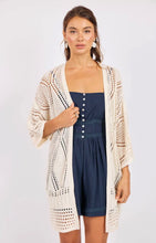 Load image into Gallery viewer, Textured cream cardigan three quarter sleeves shop fond du lac women’s boutique 
