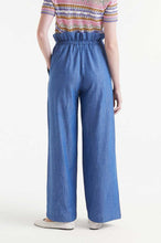 Load image into Gallery viewer, Paperbag Denim Trousers
