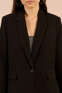 Straight cut long sleeve wide tailored collar black button closure shop fond du lac women’s boutique 
