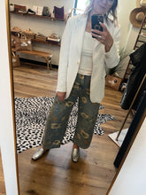 Load image into Gallery viewer, Floral Wide Leg Denim
