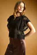 Short sleeve round neck boxy cropped shop fond du lac women’s clothing store