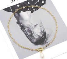Load image into Gallery viewer, Dainty Paperclip Chain Pearl Pendant Necklace
