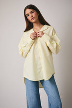Load image into Gallery viewer, Long Sleeve Button Down Blouse
