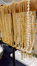 Load image into Gallery viewer, LAUREN Modern Pearl and Chain Necklace
