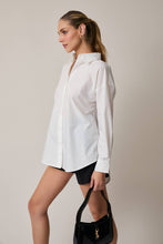 Load image into Gallery viewer, Long Sleeve Button Down Blouse
