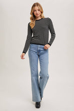 Load image into Gallery viewer, Striped Crew Neck Long Sleeve Sweater
