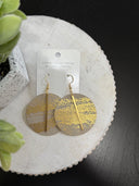 metallic gold June earring style wallpaper