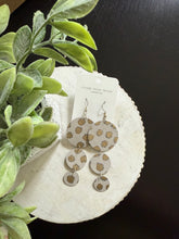Load image into Gallery viewer, leopard dot in the Lisa style wallpaper earring trendy love
