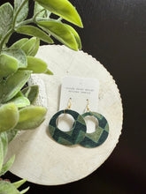 Load image into Gallery viewer, green texture super cool earrings wallpaper 
